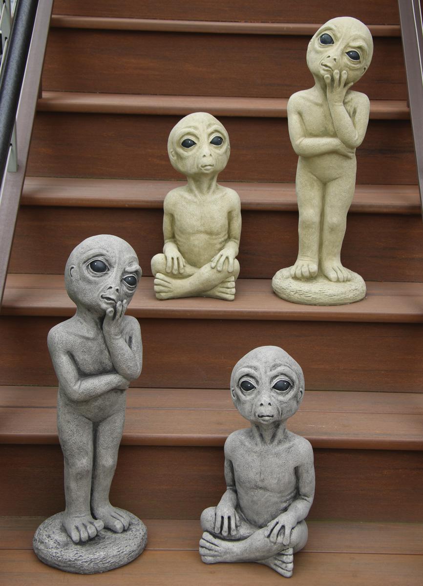 16" Sitting Alien Statue – Southern Idaho Landscape Center